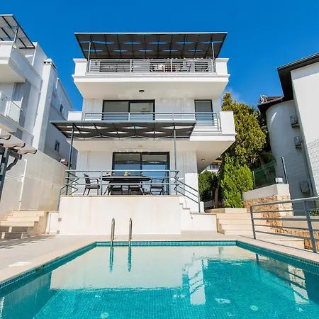 빌라 With Sea View In Kalkan